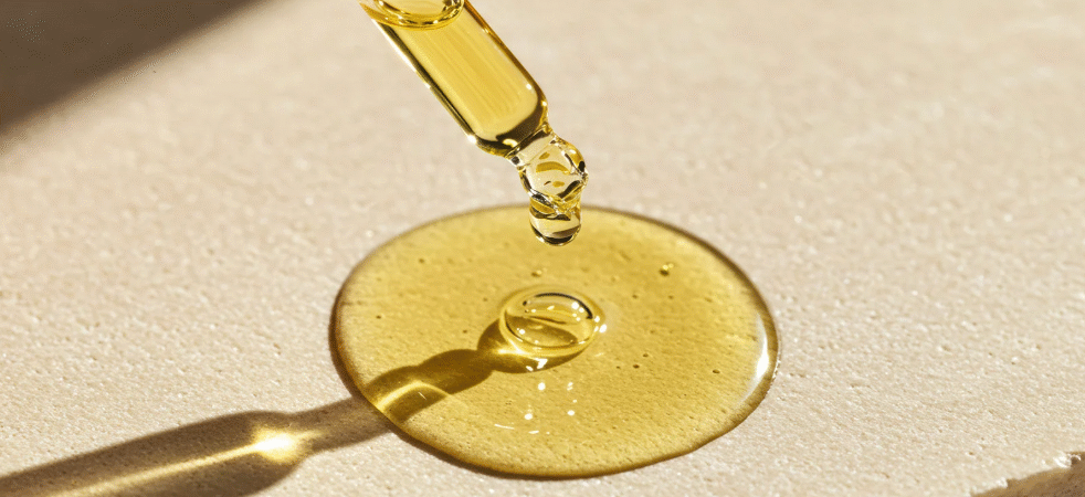 Salicylic Acid in Skincare: How It Works, Who It’s For, and How to Use It Correctly