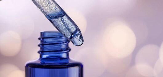 Niacinamide and the Skin Barrier: Benefits, Dosage, and Routine Guidance